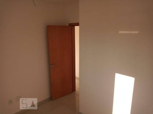 Apartamento À Venda - Vila Carrão, 1 Quarto, 37 - S893123671