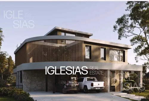 Casa En Venta Al Lago, En Los Puentes, Nordelta