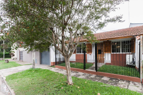 Venta Ph 3 Ambientes Con Jardín Y Parrilla