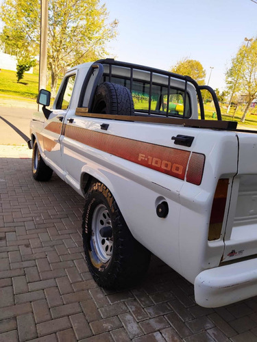Ford F-1000 Mwm 229