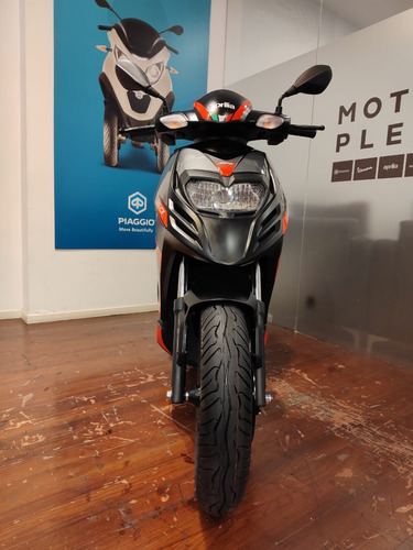 Scooter Aprilia Sr 160 Negro