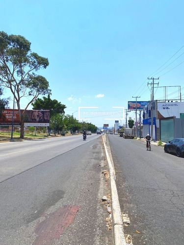 Ubicada Bodega En Renta (salida A Quiroga)