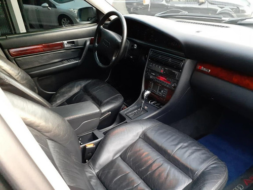 Imagem 8 de 9 de Audi A 6