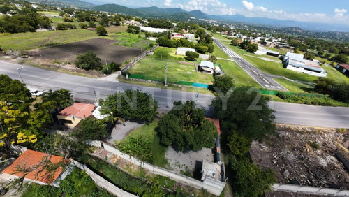 Venta Terreno Bardeado A Pie De Calle