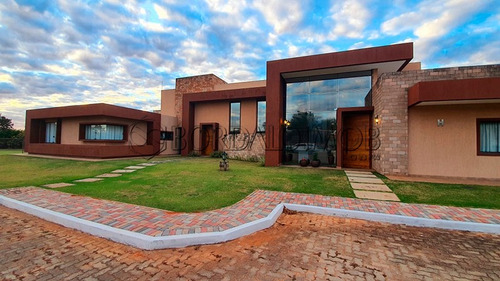 Imagem 5 de 30 de Casa De 400m² + Casa De Apoio De 300m, Lazer Completo E Área Verde. - Villa124693