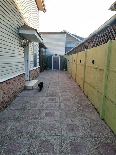 Imagen 3 de 15 de Casa En Venta De 4 Dorm. En Puente Alto