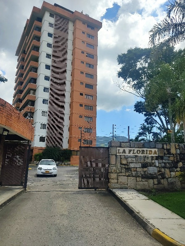 Apartamento En Naguanagua, Urb Campestre La Florida   Ina-415