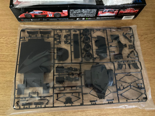 Auto Toyota Gt-one Ts020 1/24 Kit Tamiya (Usado)