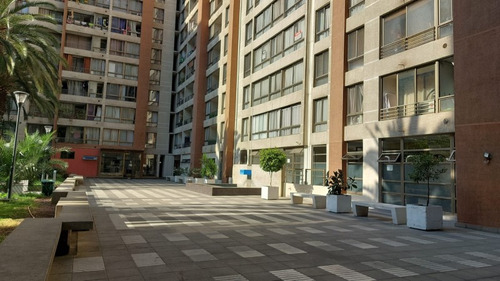 Se Arrienda Dpto De 2d+1b / Cerca Metro La Moneda