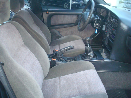 Imagem 11 de 14 de Chevrolet Omega Gls 2.2 Mecânico Gasolina 1997