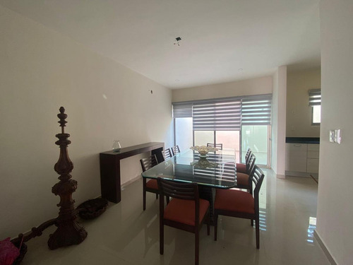 Imagen 4 de 25 de Casa En Renta De 4 Recamaras En Residencial Terramagna