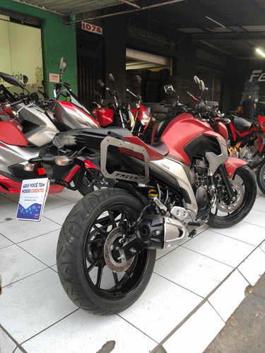 Imagem 4 de 10 de Yamaha Fazer 250