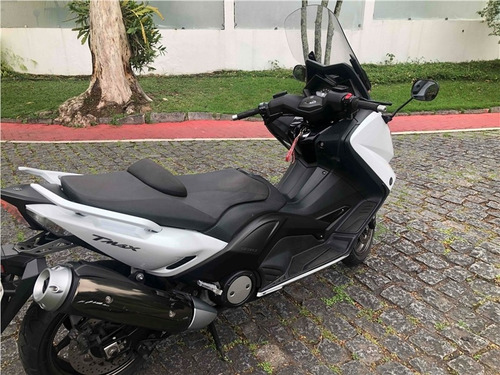 Imagem 4 de 13 de Yamaha Tmax