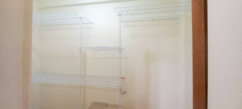 Se Alquila Townhouse En San Diego, Conjunto Brisas Del Valle