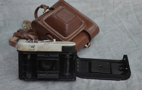 Camara Analogica Smena Lomo 35mm (0376) Negro (Usado)