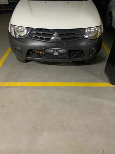 Mitsubishi L200 3.2 Triton Gl Cab. Dupla 4x4 4p 2016