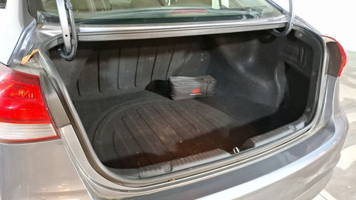 Kia Forte 2.0 L