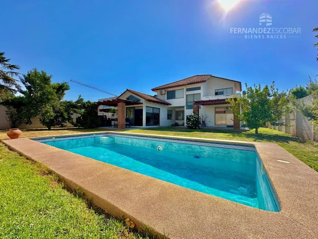 Imagen 1 de 22 de San Felipe - Venta Casa 4d 4b 3e Piscina