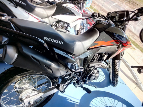 Imagen 5 de 9 de Honda Tornado