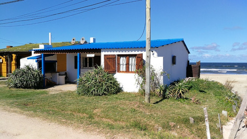 Imagen 2 de 16 de Casa Frente Al Mar En Plena Playa. Para Disfrutar A Pleno