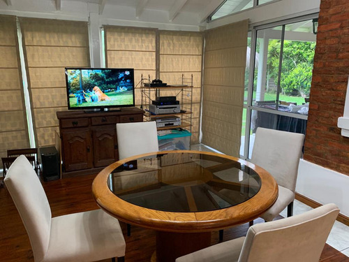 Casa En Venta En Altos De Las Condes, Pilar