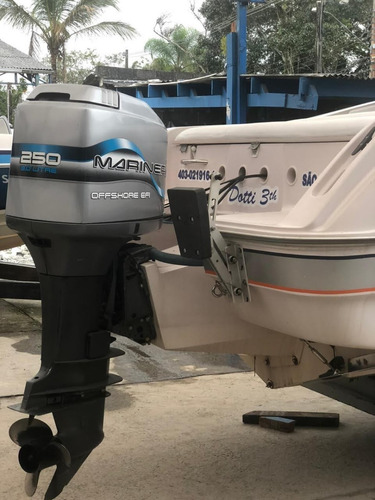 Poddium - Lancha De Fibra Real Angra 25 Motor De 250hp Efi