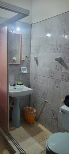 Alquilo Anexo De 2 Hab. En Campo Claro, Aprox 70 M2