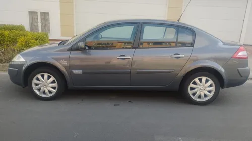 Renault Megane 2 2.0 Odeon