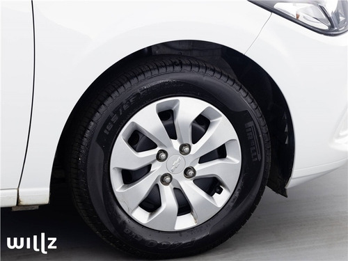 Imagem 12 de 17 de Chevrolet Onix 1.0 Mpfi Joy 8v Flex 4p Manual