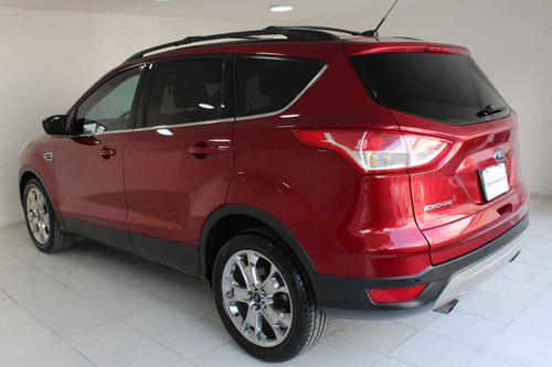 Imagen 3 de 15 de Ford Escape 2014 4 Cilindros