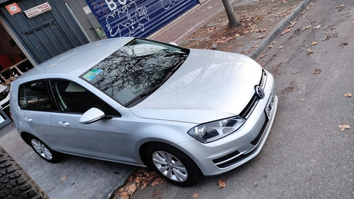 Imagen 3 de 13 de Volkswagen Golf 2015 1.4 Comfortline Tsi