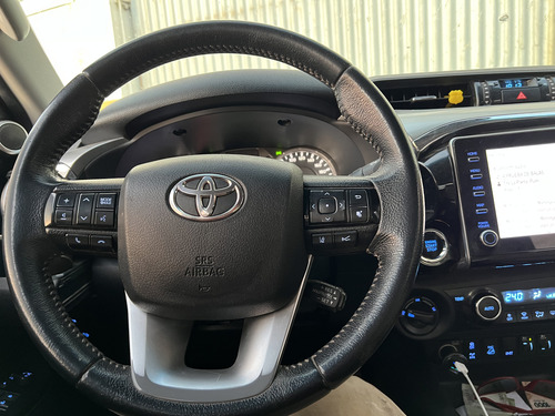 Toyota Hilux 2.8 Cd Srx 177cv 4x4