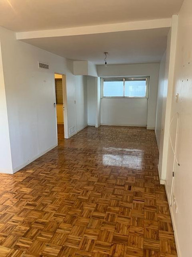 Imagen 11 de 26 de Vicente López-av. Maipú 1600 Venta 5 Amb. 115 M2 Cfte. Apto Prof. (ideal Consultorio)
