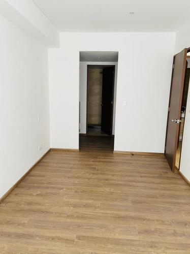 Imagen 16 de 27 de Departamento En Renta En Zentral Residencial.