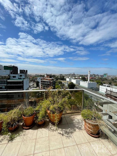 Imagen 4 de 7 de Edificio De Categoría Sobre Av. Figueroa Alcorta, Vista A Parques Y Al Río. 289 M2, Cochera Y Baulera