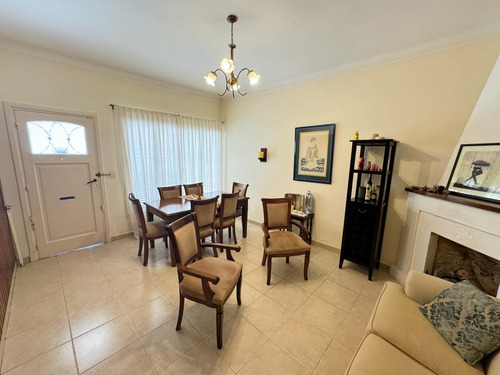 Casa En Venta En Victoria!