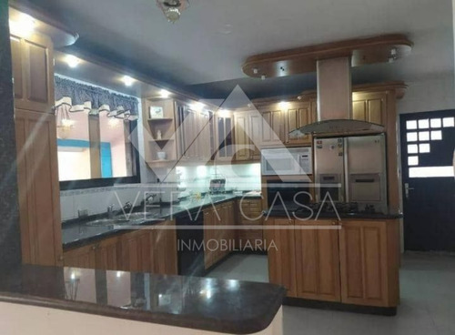 Vera Casa Inmobiliaria Vende Casa En La Urb Parque Mirador Valencia L/firma Er-2