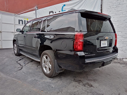 Imagen 6 de 15 de Chevrolet Suburban 2017 5.3 V8 Lt Piel At