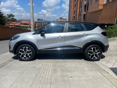 Renault Captur 2.0 Intens Automática