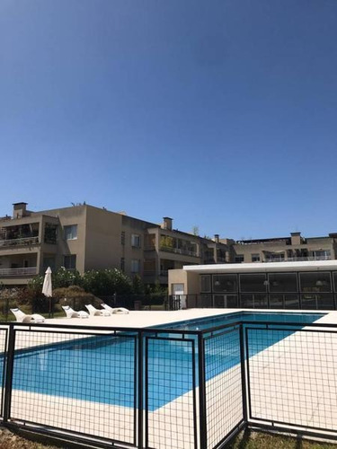 Imagen 12 de 13 de Excelente Departamento En Venta De 2 Ambientes Con Espectacular Terraza En Complejo Sucre San Isidro