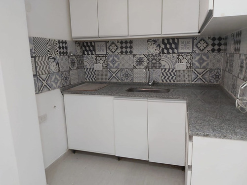 Imagen 5 de 12 de Departamento En Venta En La Tablada