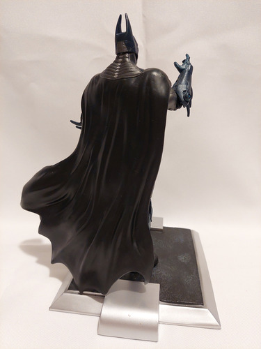 Batman (armored) - Arkham Asylum - Dc Comic - 18cm - 4 (Usado)