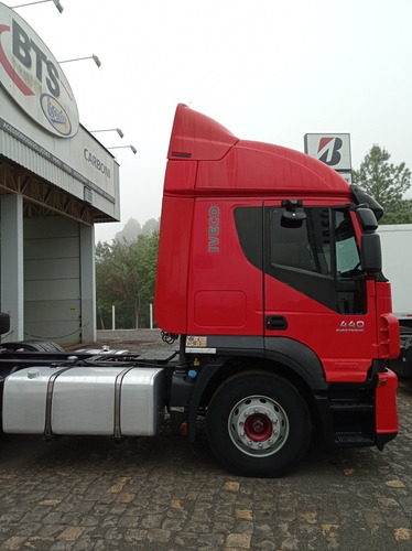 Imagem 3 de 8 de Iveco Stralis 600s44t 6x2