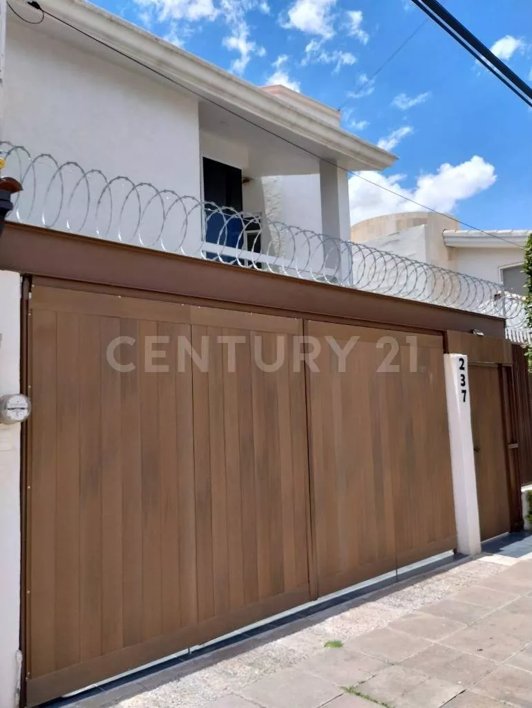 Casa En Renta En Bosques Del Prado Sur, Aguascalientes