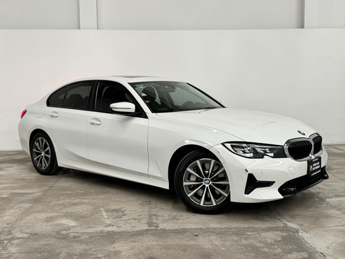 BMW Serie 3 2.0 330i Sport Line At
