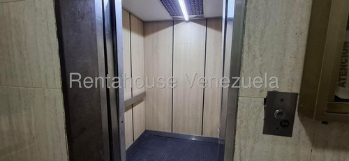 Ana Torres. Apartamento En Venta 2520813 En El Valle