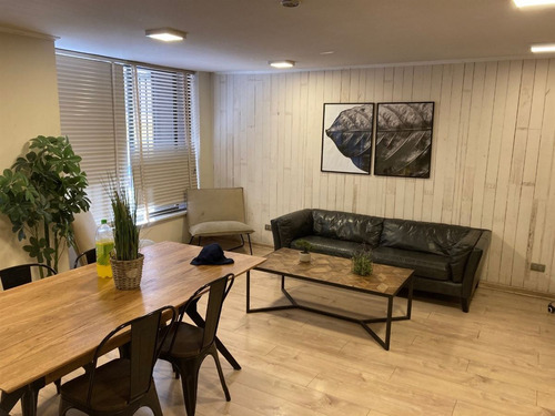 Departamento En Venta De 2 Dorm. En Santiago