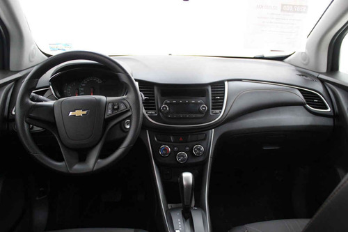 Imagen 13 de 15 de Chevrolet Trax 2018 4 Cilindros