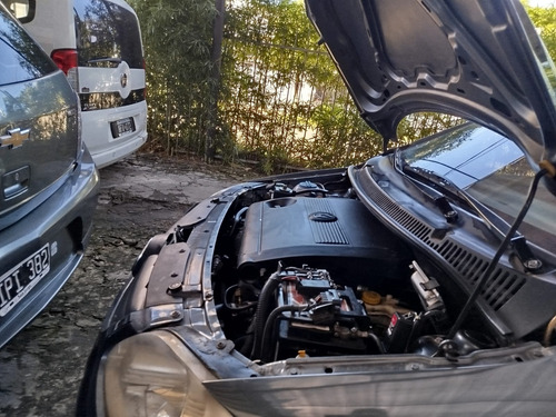 Volkswagen Suran 1.6 I Highline 60d
