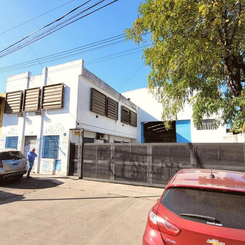 Venta Nave Industrial/galpón San Justo 1700 M2